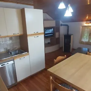  Appartamento Casa Al Lago Tra Le Dolomiti Italia