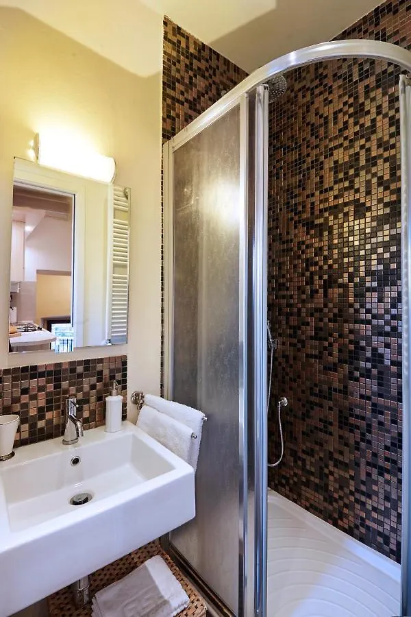 The Flora And Florian Apartments - The Feeling Of Touching The Duomo Florence