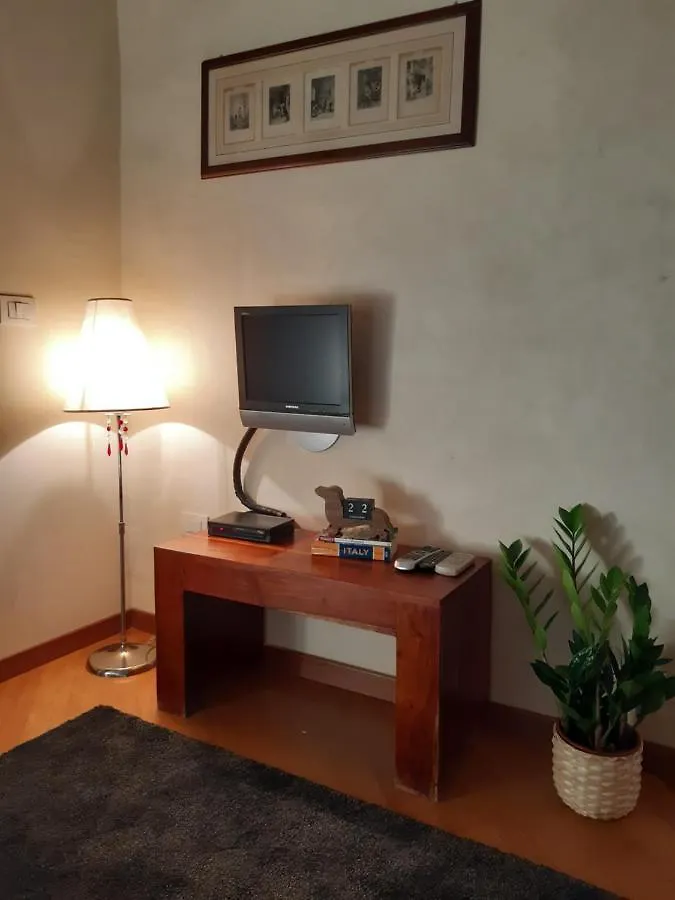 The Flora And Florian Apartments - The Feeling Of Touching The Duomo Florence