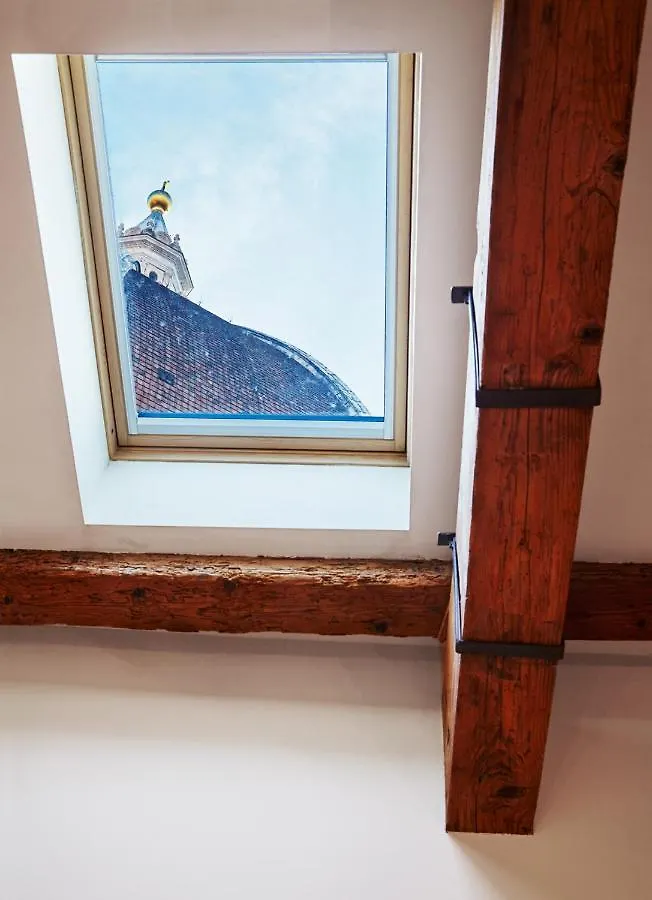 The Flora And Florian Apartments - The Feeling Of Touching The Duomo Florence Italie